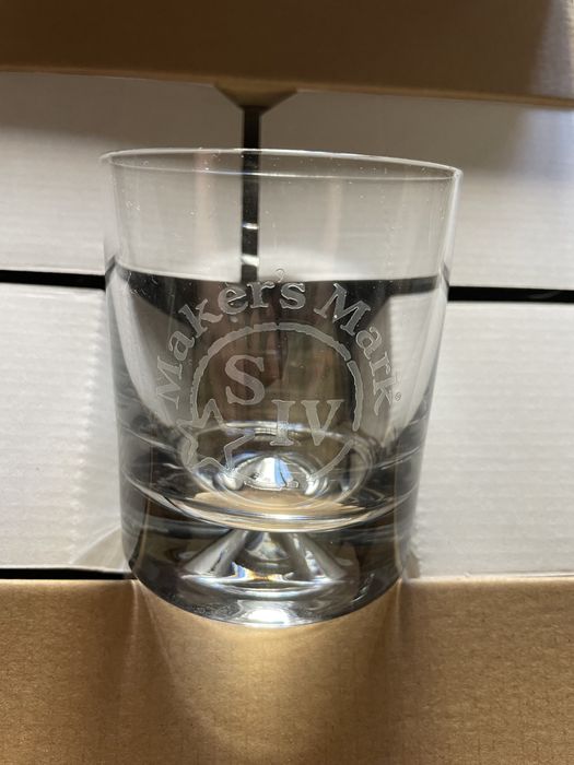 Продавам нови чаши