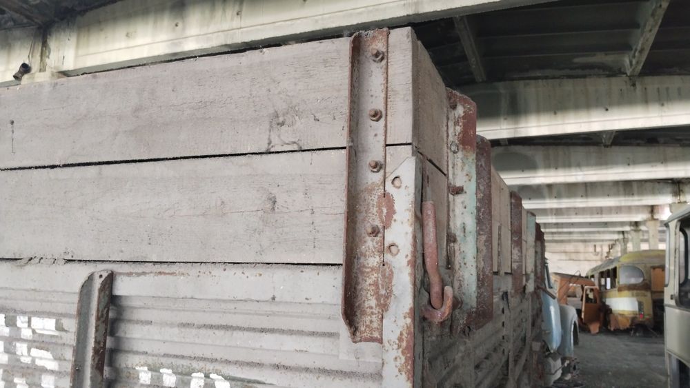 Продам прицеп грузовой