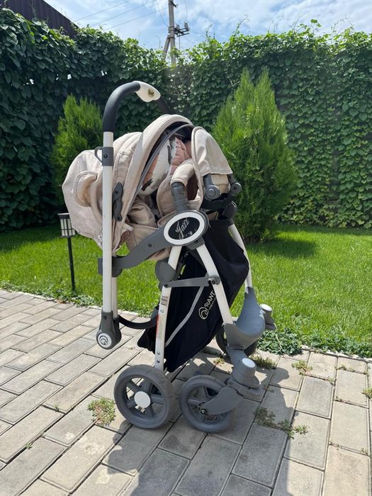 Продам детскую  коляску