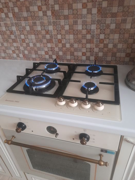 Газовая плите встроенная набор