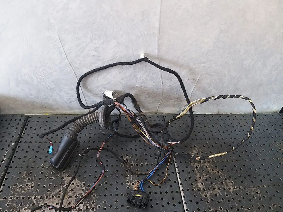 Cablaj instalatie electrica usa dreapta fata mini cooper f55 f56 680951001