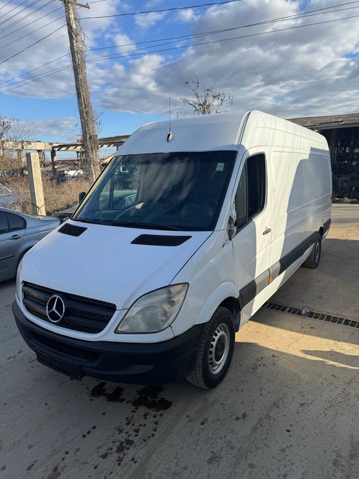 Dezmembrez Sprinter 906 Euro 4 2.2 CDI 130 cai BiTurbo