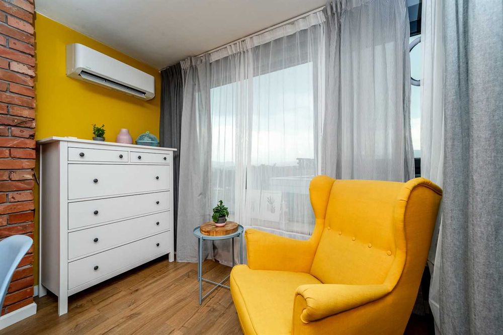 Многостаен апартамент, напълно обзаведен, до бъдеща метростанция