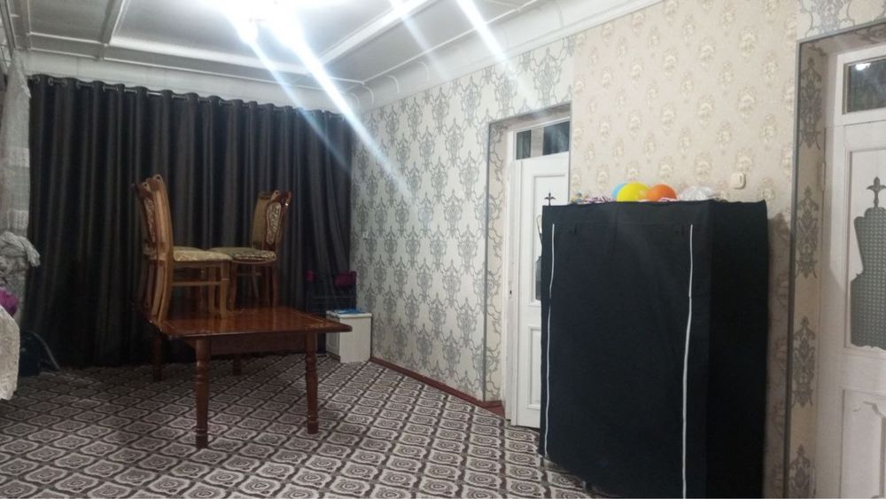 Kvartira iwlidigan/oqiydigan qizlaga/ Olmozor rayon/ medgorodok