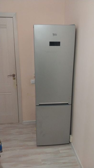 Продам холодильник.