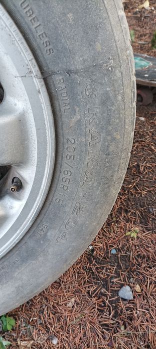 Продам запаску как на фото