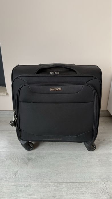 куфар Enzo Nori