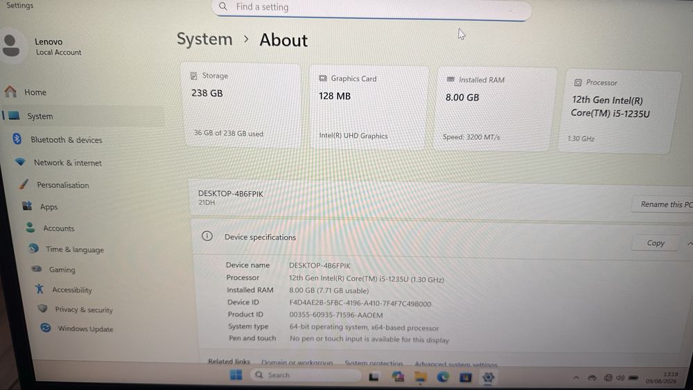 Лаптоп Lenovo Thinkbook 14 Gen 4 Intel i5-1235u 8GB RAM 256GB SSD Windows 11 Pro