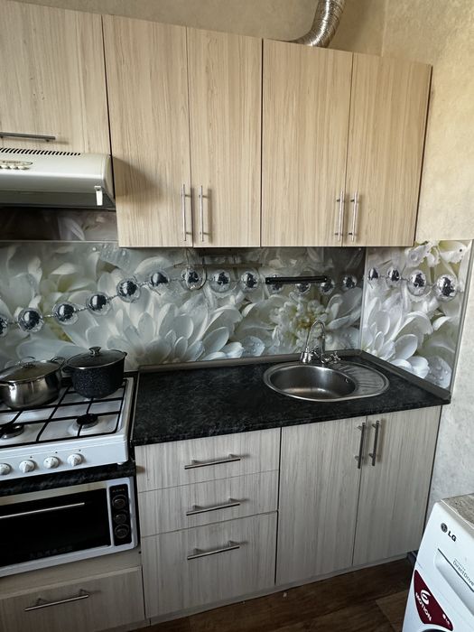 Кухонный гарнитур б/у