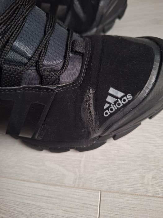 Ghete Adidas Clima proof