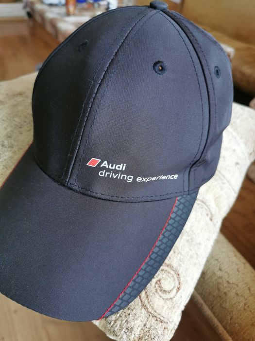 Спортна шапка  Audi