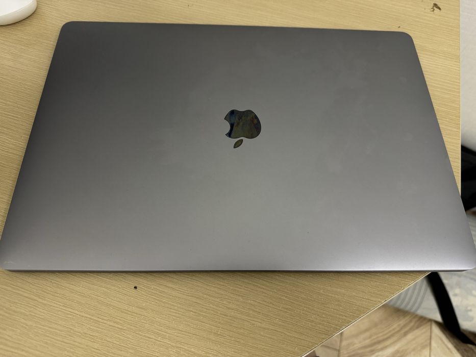 Macbook Pro 15 2019