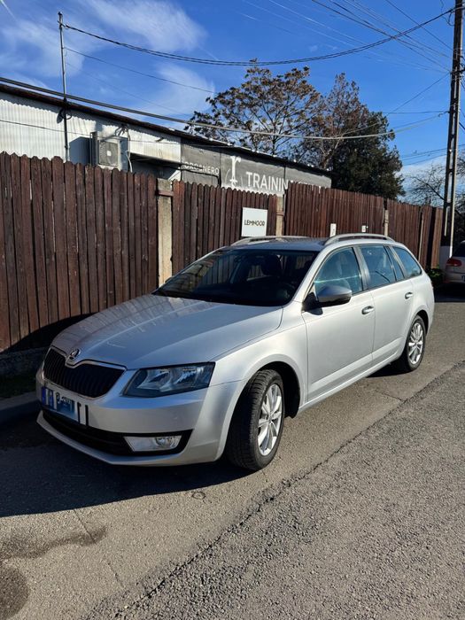 Autoturism skoda octavia
