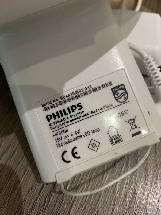 Philips нощна лампа с часовник