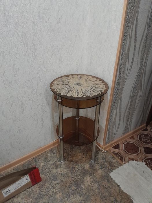 Журнальный столик