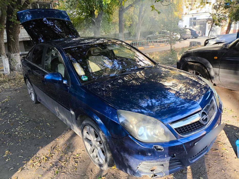 Автомобиль Opel Vectra