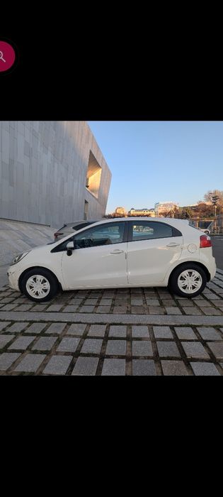 Зимние шины на дисках 185/60R15. БУ