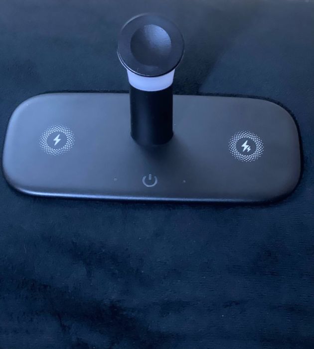 Самовывоз. Беспроводной зарядник 5 & 1.