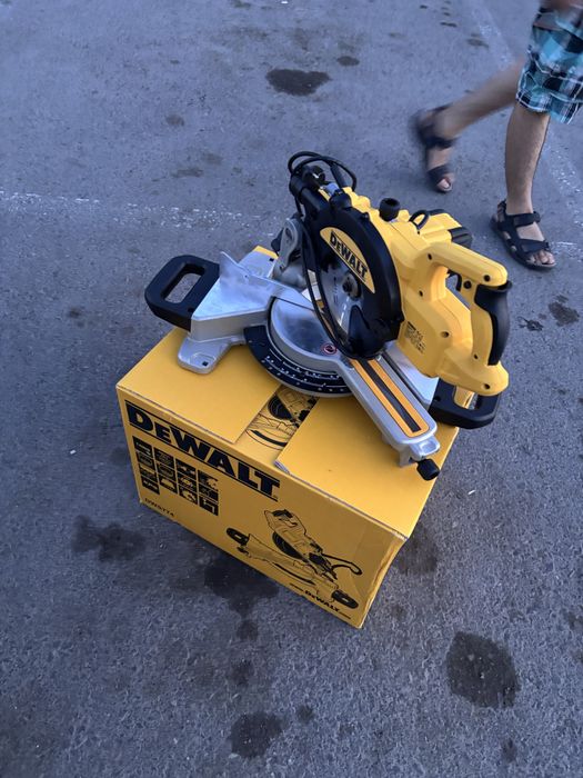 Продам Dewalt dws 774