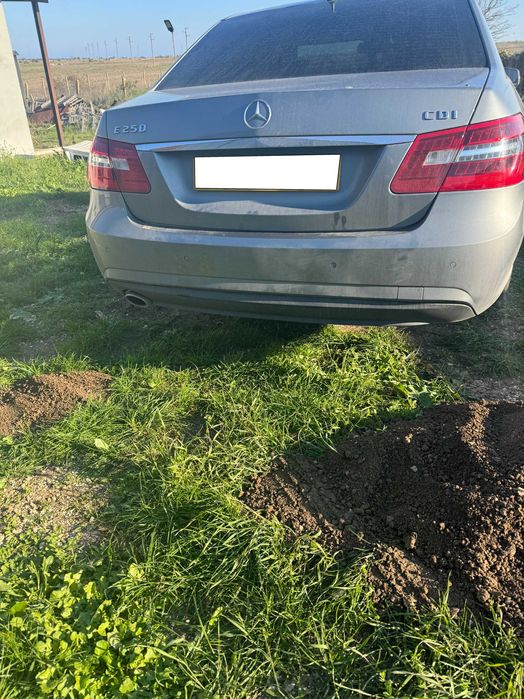 Mercedes W212 AMG на Части