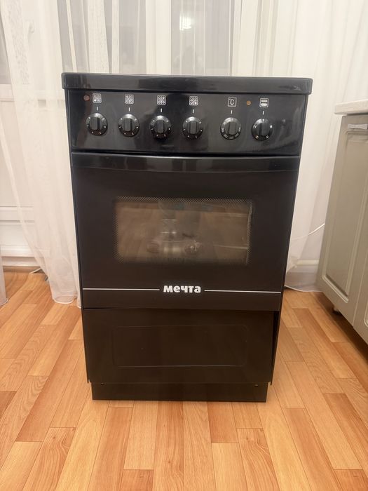 Продам электрическую плиту