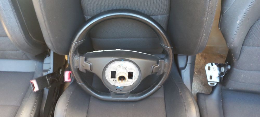 Волан за Mercedes w204