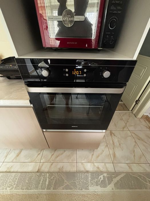 Продам кухоный гарнитур