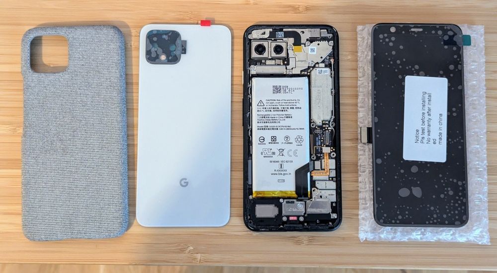 Display + sticla spate + baterie Pixel 4