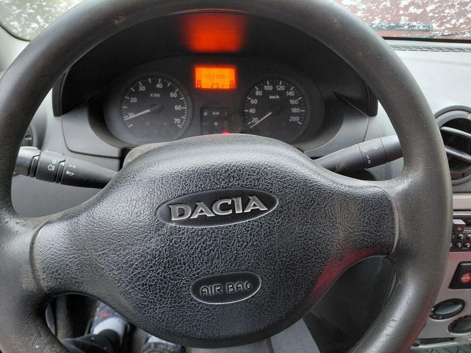 Dacia Logan 2006