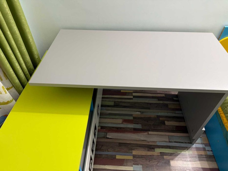 Бюро детско сиво-зелено Меблик Meblik