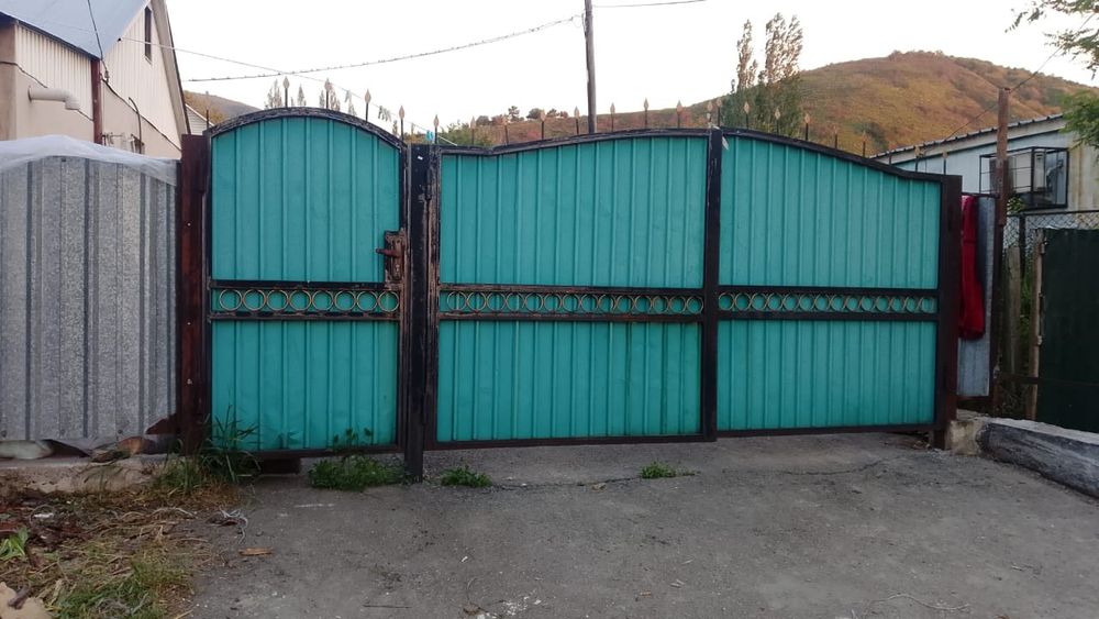 Продам ворота в хорошем состоянии