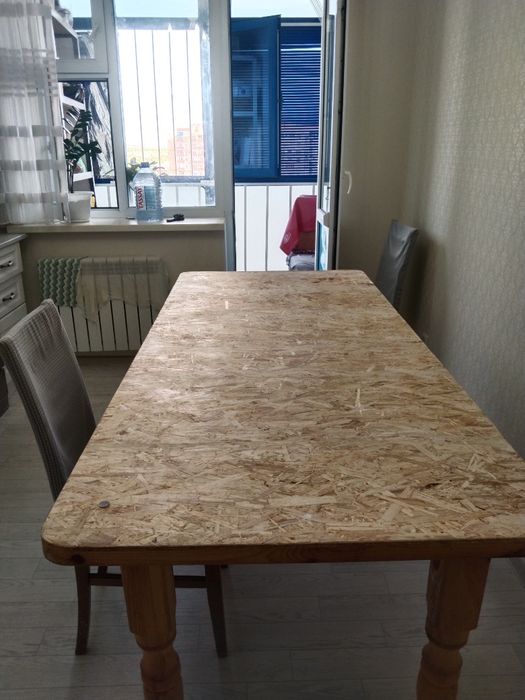 Кухонный стул хорошем состояние