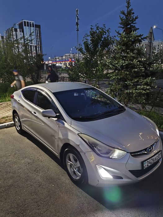 Hyundai elantra 2014