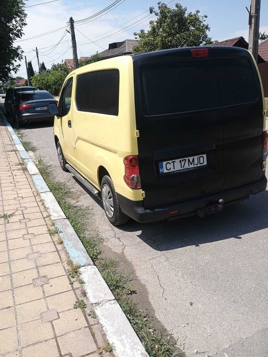 nissan nv 200 doker kangoo