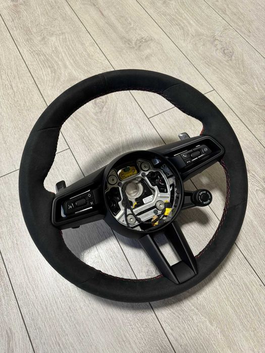 Volan Porsche Carbon/Alcantara 911/992 /Panamera/Taycan /Macan Cayenne