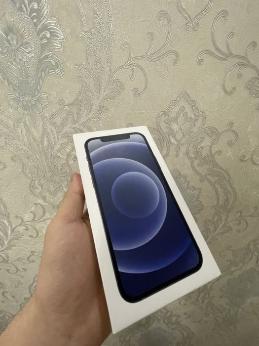 iPhone 12 ideal holatda, karobka bor