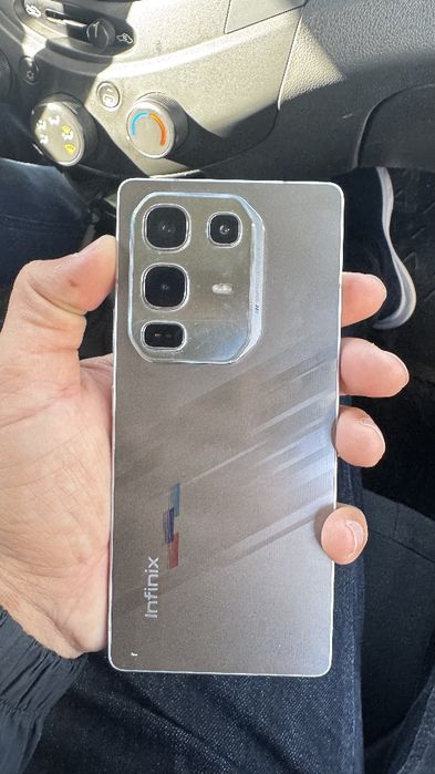 Infinix Note 50 Pro Yangi ozu 12+12.256 Gb Yangi