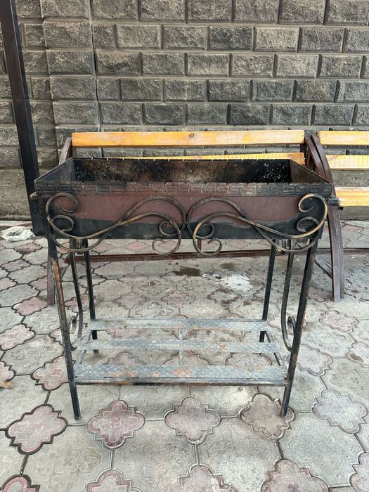 Продам мангал большой