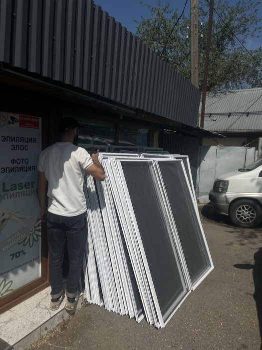 Москитные сетки. защитные решотки на окна