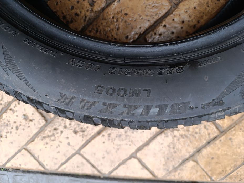 Зимни гуми Bridgestone 225/55/18 Blizzak LM 005