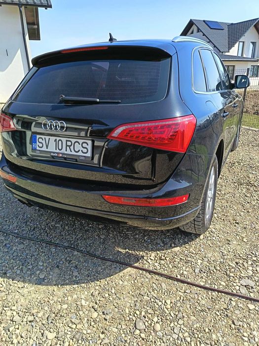 Audi Q5 an 2011 motor 2.0 170 c.p. manual înmatriculată România