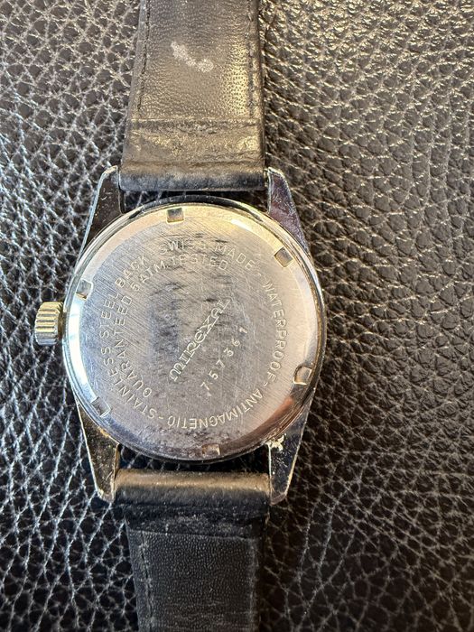 Mirexal винтидж часовник