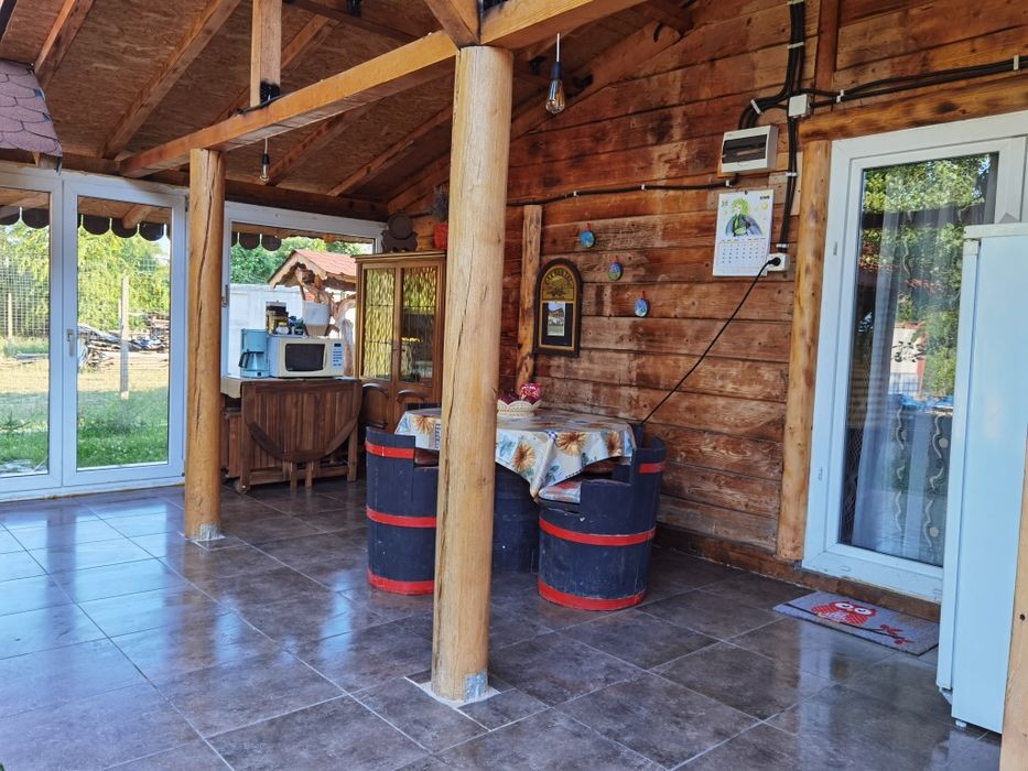 Cazare cabană PISCINA  si CIUBAR pe Clisura Dunării