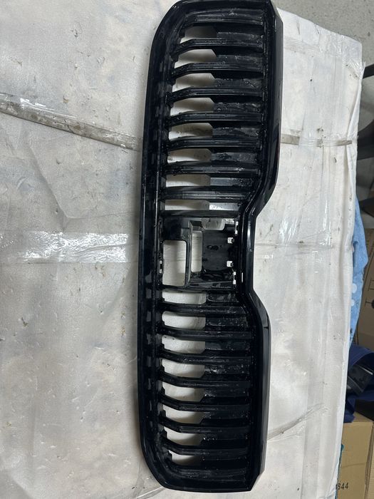 Grilă radiator skoda superb 3 facelift.