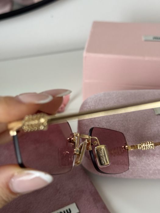 Очила Miu Miu модел SMU B50