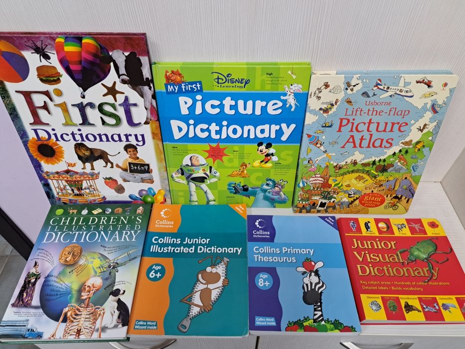 Детски англо-английски речници и атласи