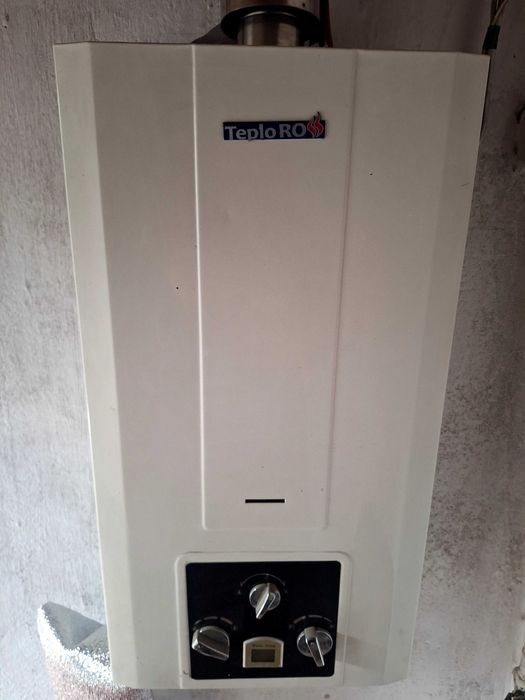 Продам проточную газовую колонку.