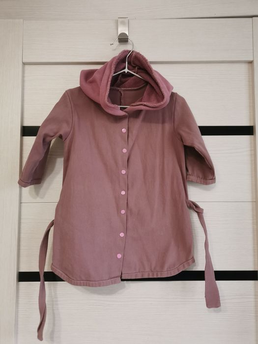 Продам нарядные платья