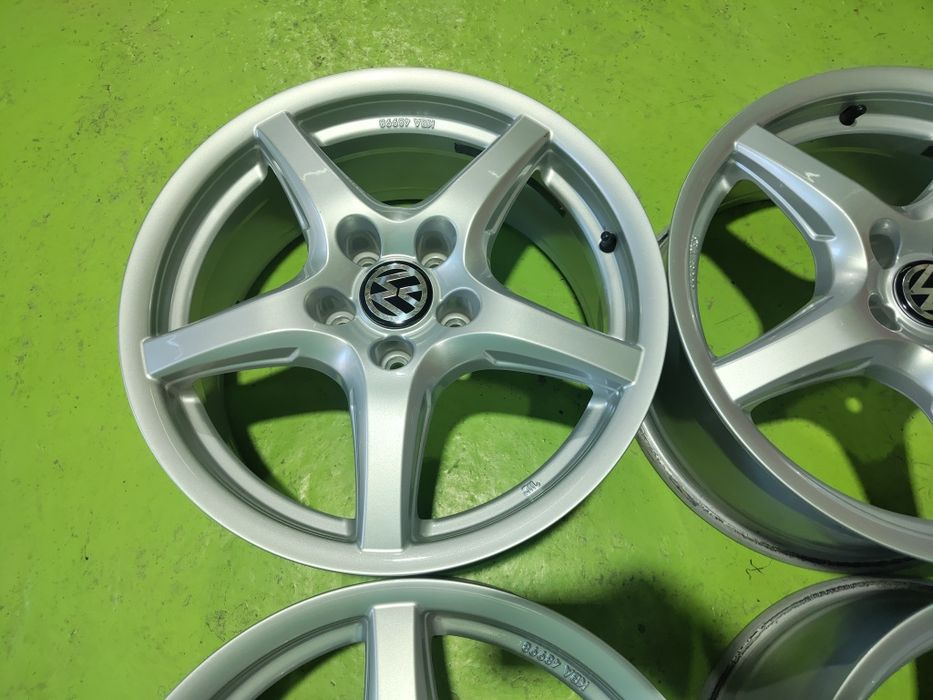 17 5x112 Vw Touran Golf Passat Caddy Skoda Audi 5х112