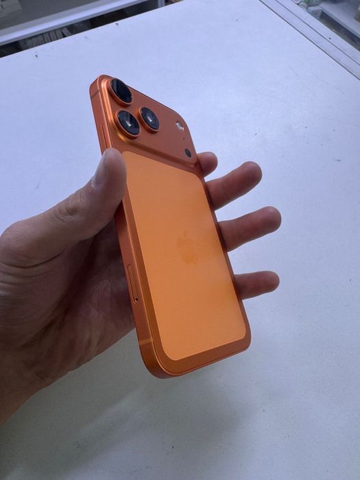 Iphone 11 в корпусе 17 pro